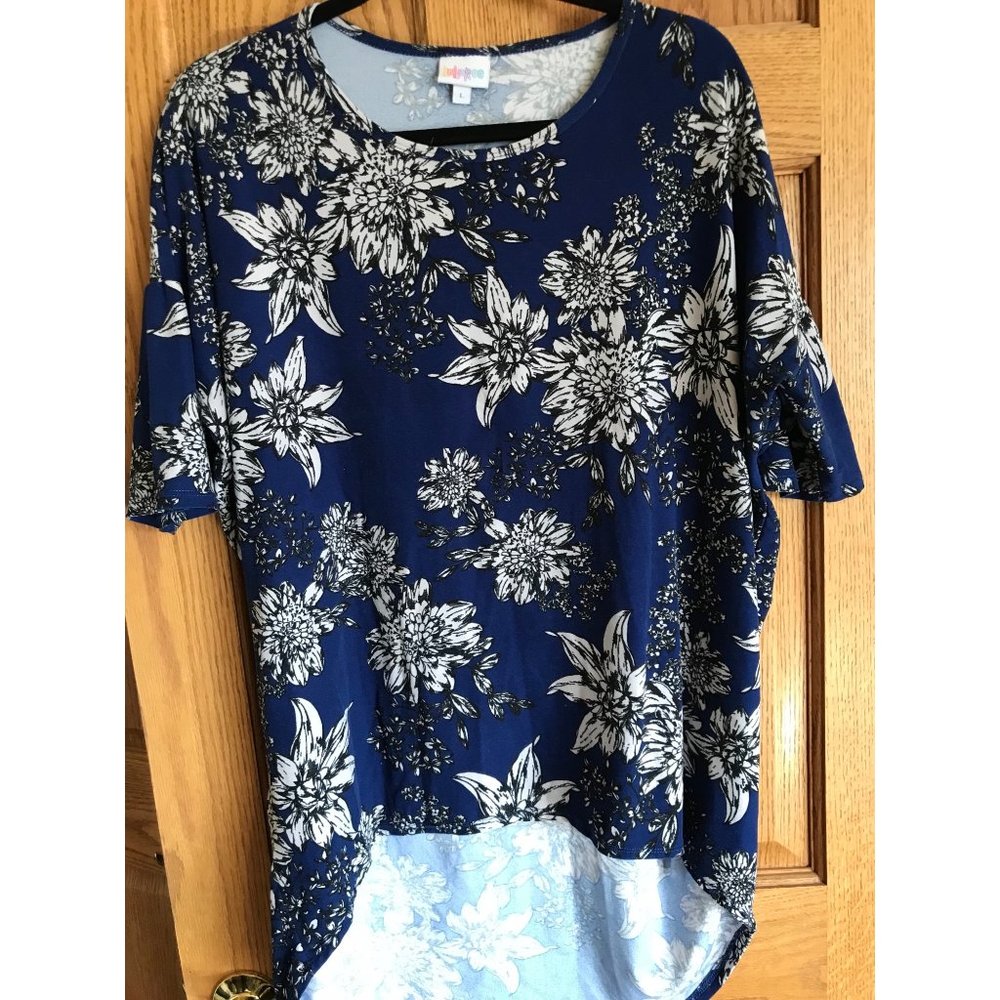 LuLaRoe Irma Blue Background with Flowers size Large